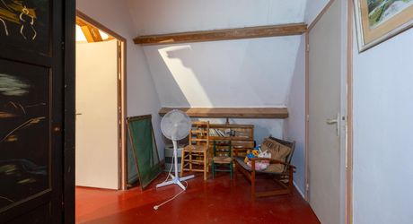 Sur les hauteurs de la vallée du Céou, bel ensemble de 2 maisons et piscine sur terrain de 7000m².