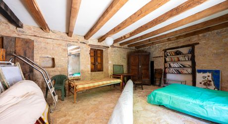 Sur les hauteurs de la vallée du Céou, bel ensemble de 2 maisons et piscine sur terrain de 7000m².