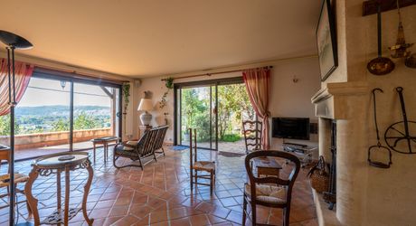Souillac, Maison 4 chambres, piscine et vue.