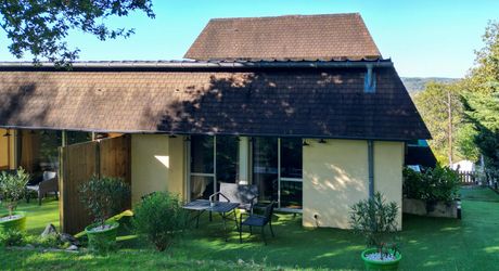 Souillac, sur les hauteurs avec vue, maison 5 chambres piscine et spa.