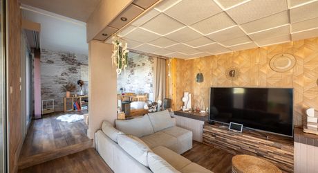 Souillac, sur les hauteurs avec vue, maison 5 chambres piscine et spa.