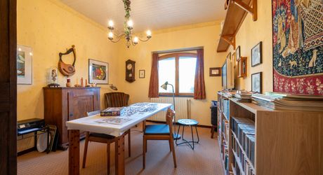 À vendre – Superbe maison en pierre 5chambres avec grand terrain boisé – Puy-l’Évêque (46)
