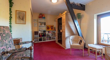 À vendre – Superbe maison en pierre 5chambres avec grand terrain boisé – Puy-l’Évêque (46)