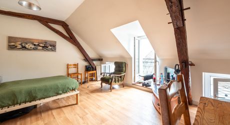 Souillac, Hyper centre, immeuble de 3 appartements.