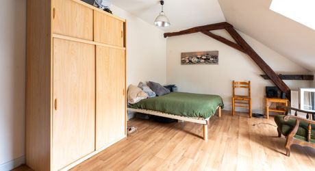 Souillac, Hyper centre, immeuble de 3 appartements.