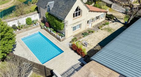 Charmante maison rénovée avec piscine, grande dépendance et jardin en vallée de la Dordogne