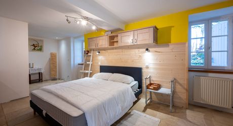 Stunning Renovated Estate with Guest House, Parkland and Pools in the Heart of the Lot Valley