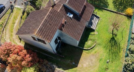Maison atypique avec jardin clos au cœur de Souillac, beaux volumes et fort potentiel de valorisation