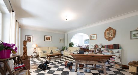 Sarlat – Grande maison familiale de 7 chambres avec piscine sur 1 930 m² de jardin clos