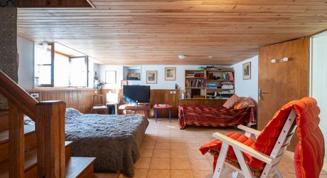 Souillac Town Centre – Town House in Excellent Condition with Garden, Garage and Self-Contained Apartment.