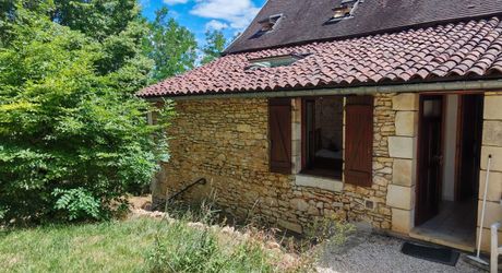 Ancienne maison de forgeron de 275m² et ses dépendances au calme sur 3600m² de terrain