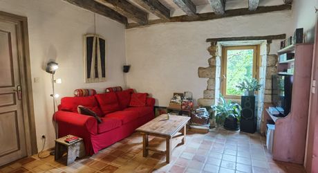 Corps de ferme isolé sur 15 hectares – maison, grange et maison d’amis