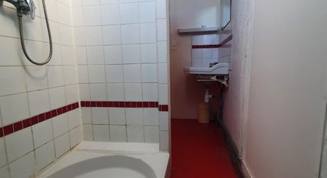 Situation exceptionnelle pour cette propriété de famille en première ligne face à l'océan
