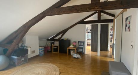 Appartement en duplex dans une petite copropriété dans le centre de Périgueux de 93,77m² en loi Carrez