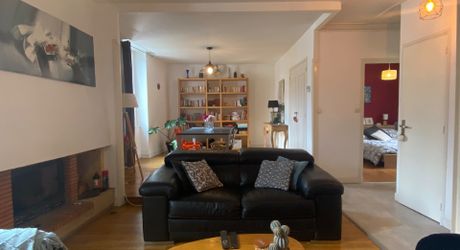 Appartement en duplex dans une petite copropriété dans le centre de Périgueux de 93,77m² en loi Carrez