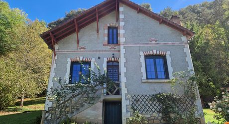 Maison de village de 140m² habitables avec garage et jardin