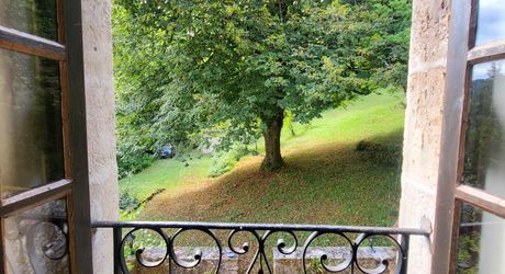 Maison périgourdine et belle vue sur 1,2 hectare