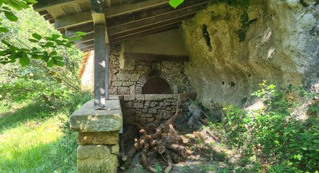 Situation privilégiée pour cette propriété avec vue sur la Vallée de la Vézère