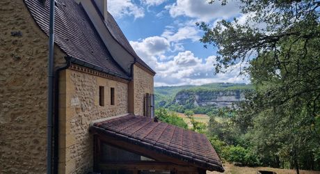 Situation privilégiée pour cette propriété avec vue sur la Vallée de la Vézère