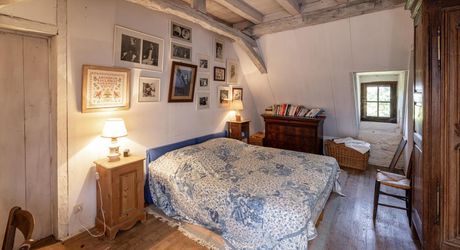 Propriété de caractère du XVe - XVIe siècle – Vue dominante et 11 hectares de nature préservée