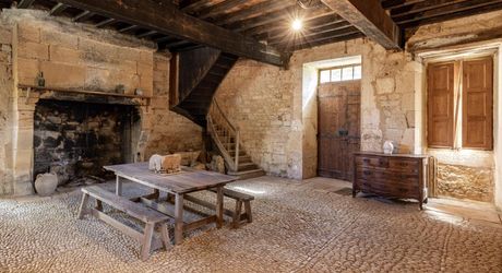 Propriété de caractère du XVe - XVIe siècle – Vue dominante et 11 hectares de nature préservée