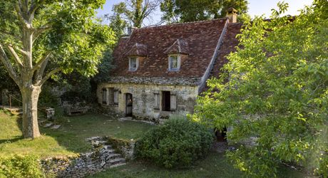 Propriété de caractère du XVe - XVIe siècle – Vue dominante et 11 hectares de nature préservée