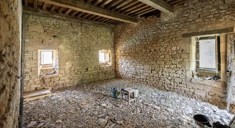 Propriété de caractère du XVe - XVIe siècle – Vue dominante et 11 hectares de nature préservée