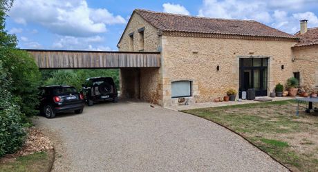 Magnifique propriété d'exception entre Périgueux et Bergerac