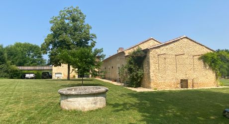 Magnifique propriété d'exception entre Périgueux et Bergerac