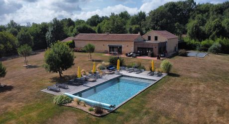 Magnifique propriété d'exception entre Périgueux et Bergerac