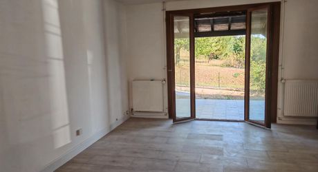 Entre Hautefort et Terrasson, maison rénovée en 2024 sur 2000m² de terrain