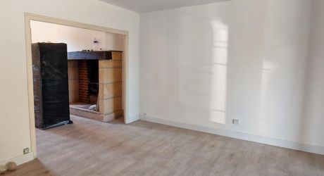 Entre Hautefort et Terrasson, maison rénovée en 2024 sur 2000m² de terrain