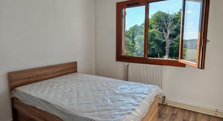 Entre Hautefort et Terrasson, maison rénovée en 2024 sur 2000m² de terrain