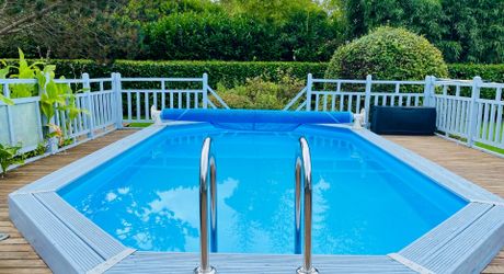  Maison d'Exception à 10 min de Périgueux : 123 m² de Charme, piscine et séchoir à tabac sur une parcelle de 3323m²