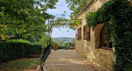 Les Eyzies - Maison périgourdine de 5 chambres et piscine avec vue sur la Vallée