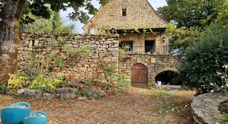Les Eyzies - Maison périgourdine de 5 chambres et piscine avec vue sur la Vallée