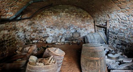 Excideuil - Maison bourgeoise et dépendances sur 3,6 hectares avec vue dégagée