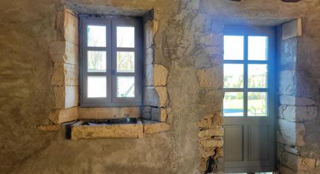 Sarlat - Maison périgourdine à finir de rénover et dépendances