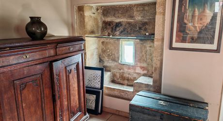 Maison périgourdine de plain pied et sa piscine au calme