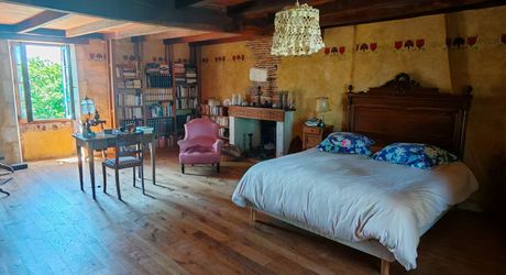 Grands volumes pour cette maison périgourdine sur 1 hectare de terrain
