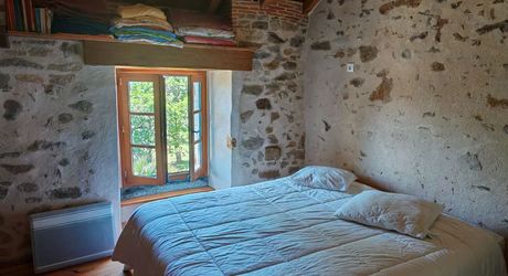 Grands volumes pour cette maison périgourdine sur 1 hectare de terrain