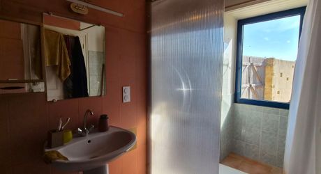 Maison en pierres d'environ 140m² habitables avec dépendances sur un terrain de 1612 m² 