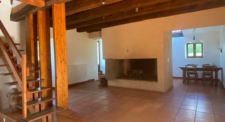  15 min Périgueux, charmante maison en pierres avec studio indépendant – Idéal résidence secondaire & projet de gîte