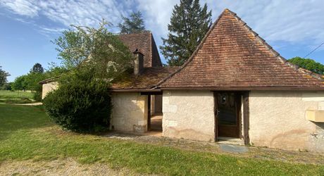  15 min Périgueux, charmante maison en pierres avec studio indépendant – Idéal résidence secondaire & projet de gîte