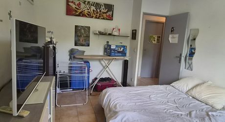 Saint-Cyprien - Maison de plain-pied d'environ 100m² avec 3 chambres, garage et jardin