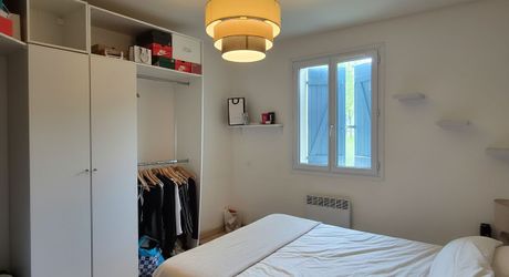 Saint-Cyprien - Maison de plain-pied d'environ 100m² avec 3 chambres, garage et jardin