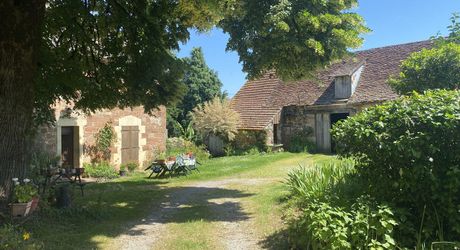 Corps de ferme à rénover à 25 minutes de Brive