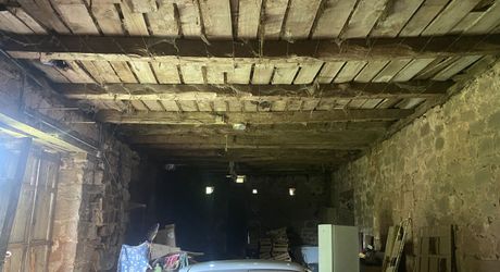 Corps de ferme à rénover à 25 minutes de Brive