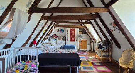 Vallée de la Dordogne, maison de hameau XVIIIème de 186m² avec 3 chambres et piscine