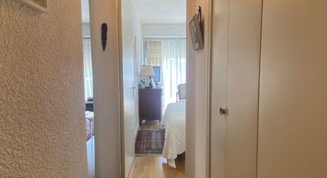 Bordeaux Caudéran, appartement traversant de 95m², parking et cave.